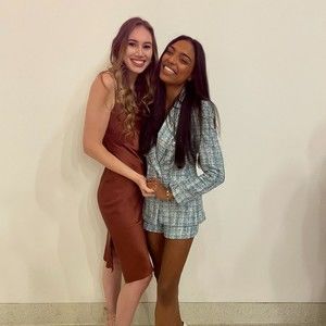 Meet your Posher, Phoebe